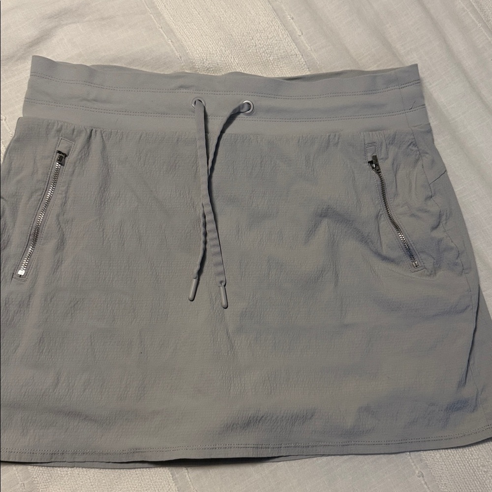 Athleta Gray Skort With Drawstring And Zipper Poc… - image 1